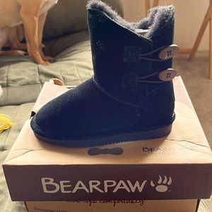Children Bear Paw boots